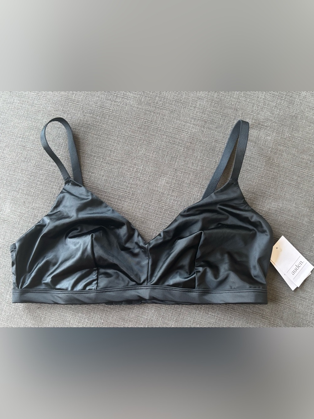 NWT Auden Women's Satin Unlined Triangle Bralette Black Size L Wireless
